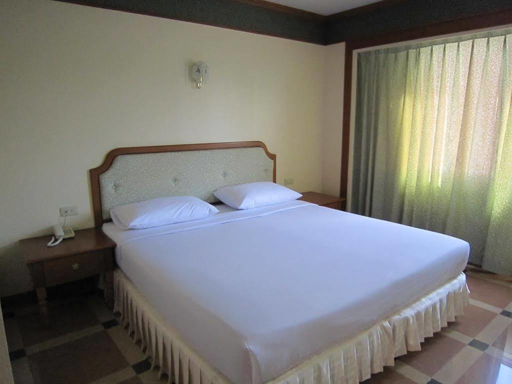 Vieng Thong Hotel Krabi town Buitenkant foto